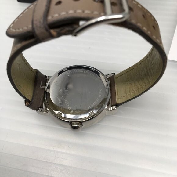 Marc Jacobs Chrome Riley Watch with Brown Band G1 - Picture 5 of 7